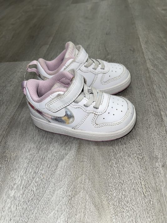 Tennis Shoes